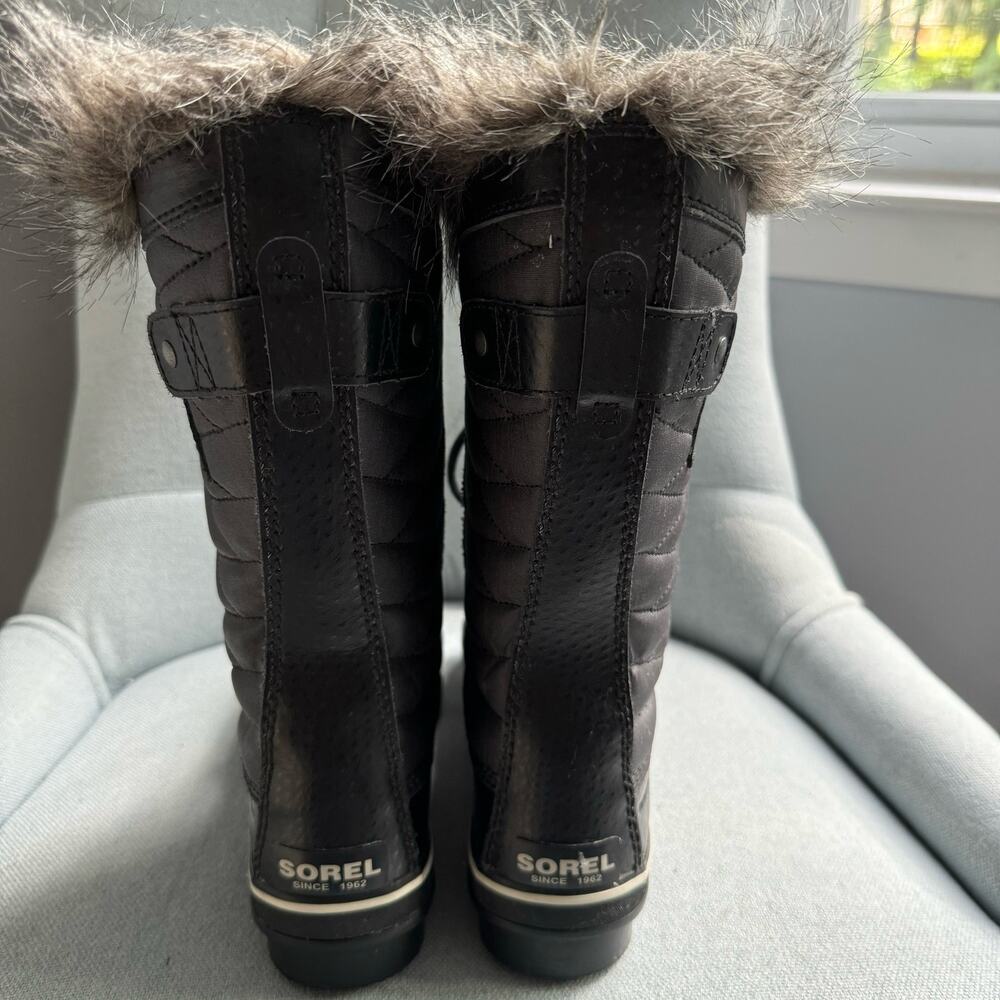 SOREL Women's Tofino II Waterproof Insulated Winter Boot with Faux Fur Cuff 6 - Picture 3 of 14